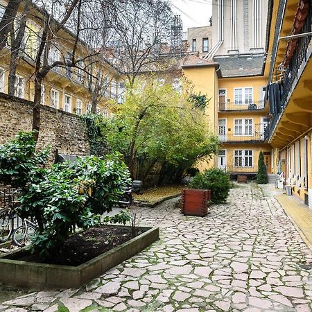 Art Dream Apartment Будапеща Екстериор снимка