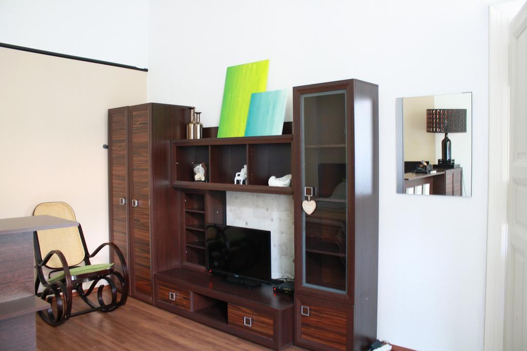 Art Dream Apartment Будапеща Екстериор снимка
